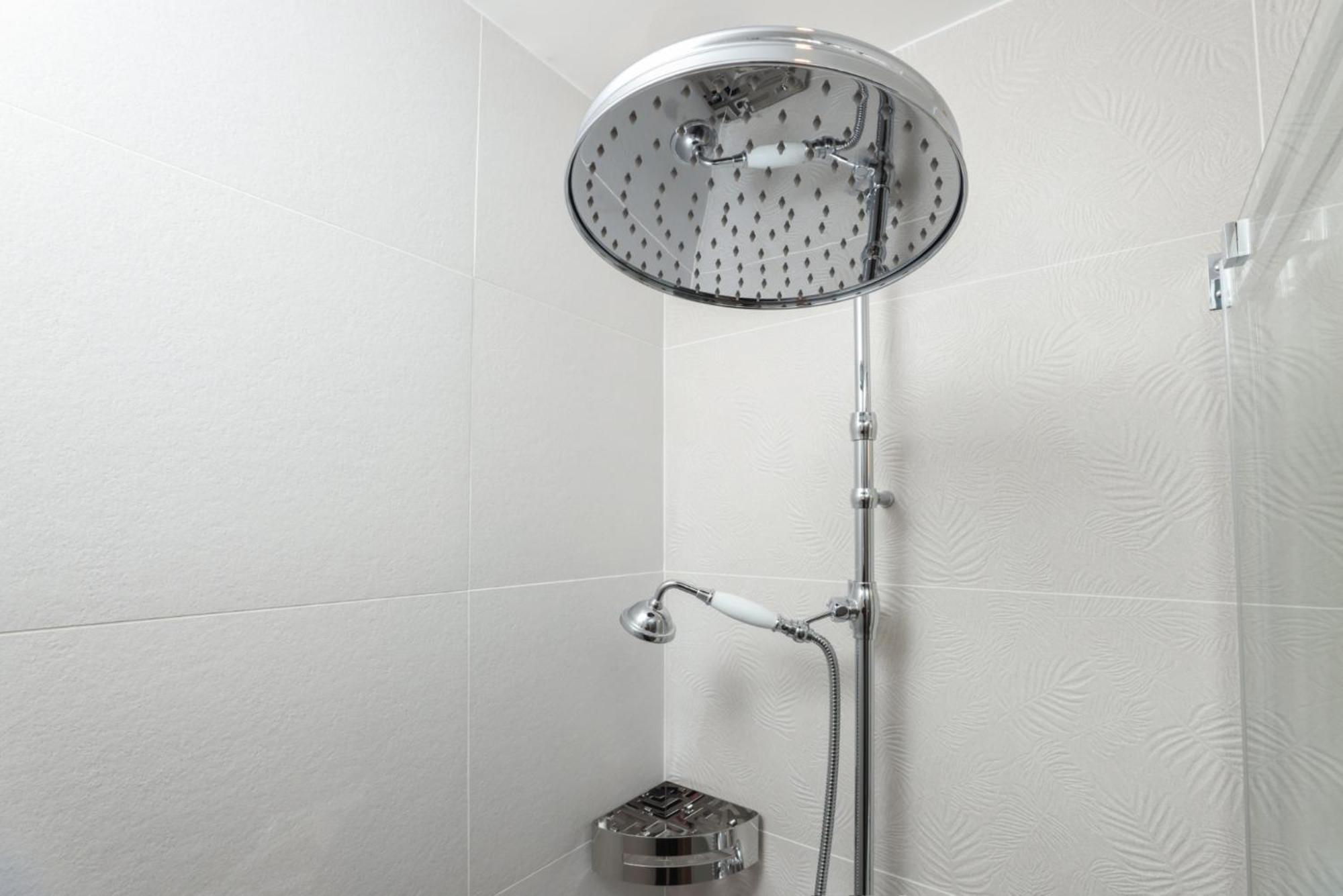 Apartamento La Demeure Du Chevalier D'Argent- Parking Gratuit Carcasona Exterior foto