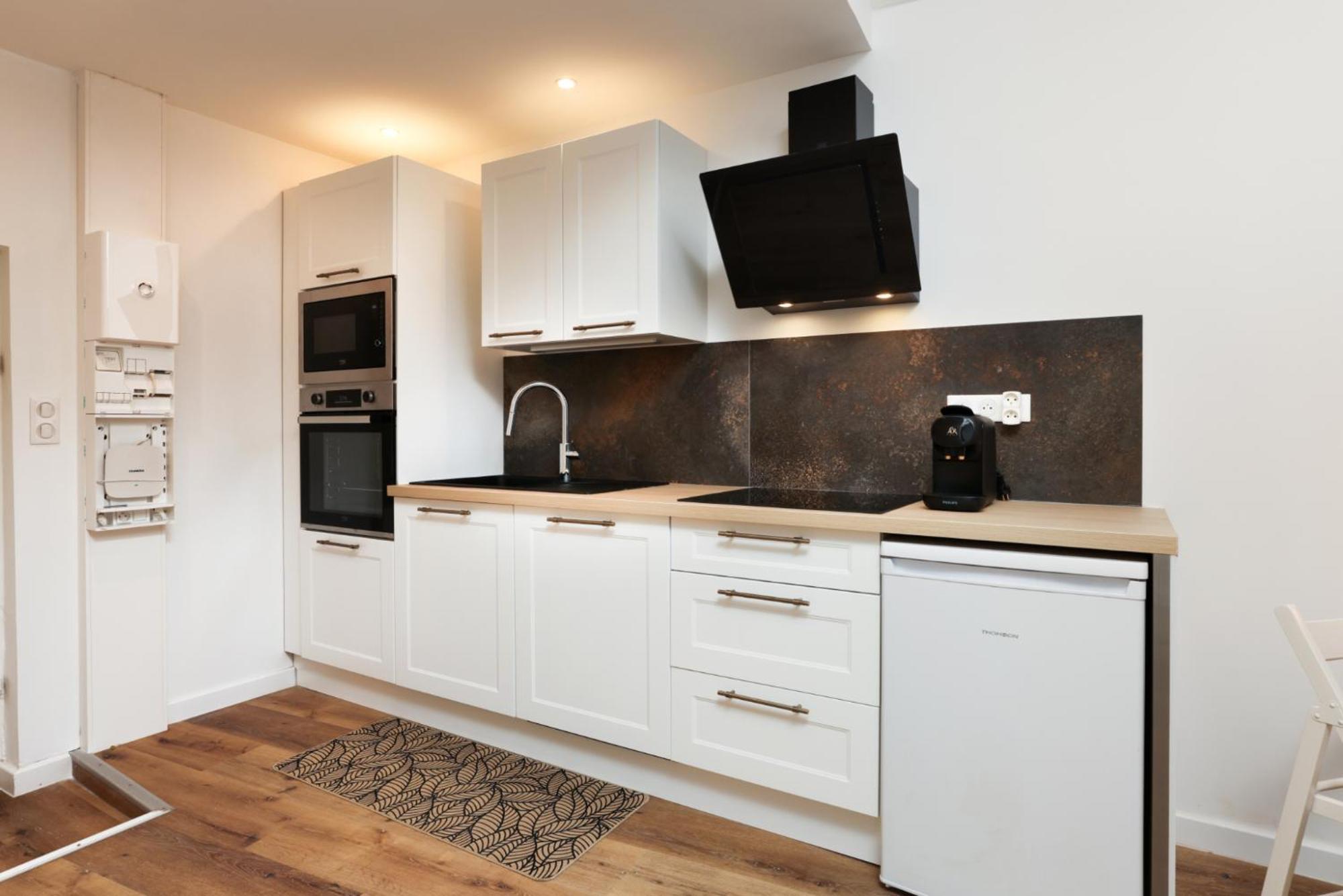 Apartamento La Demeure Du Chevalier D'Argent- Parking Gratuit Carcasona Exterior foto